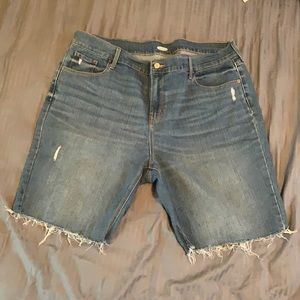 Old navy destroyed Jean shorts